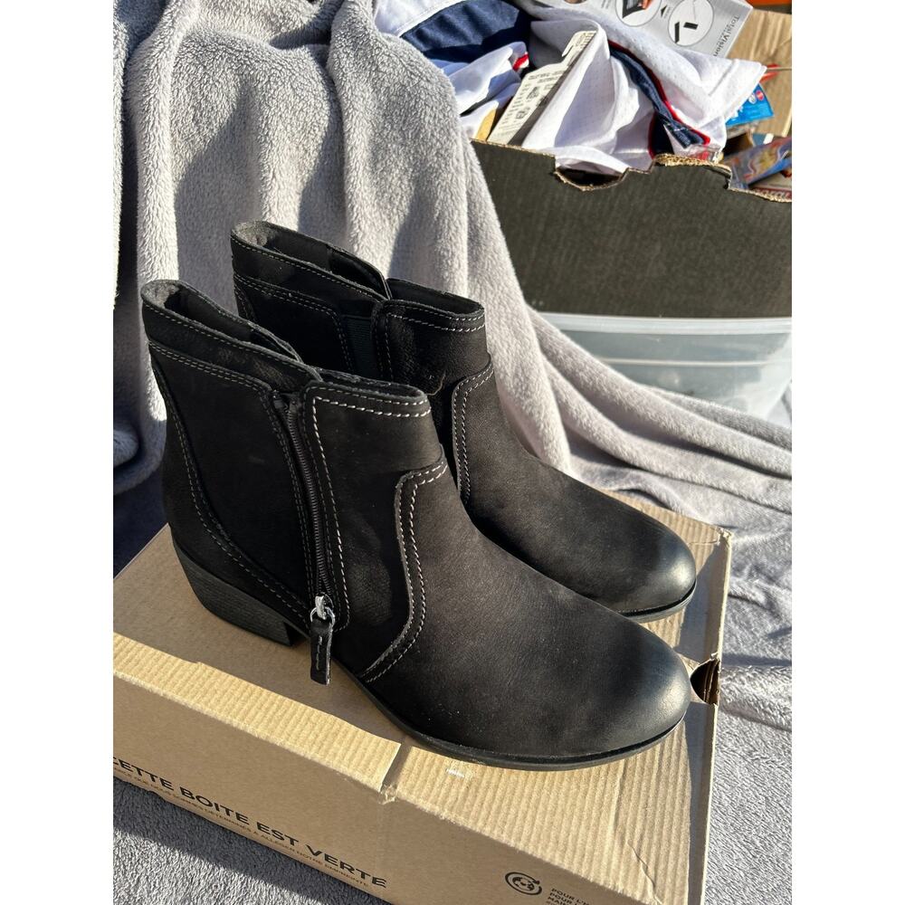 Womens Clarks Collection Charlten Ave Slate Nubick Booties Size 10 New in box - Picture 4 of 7